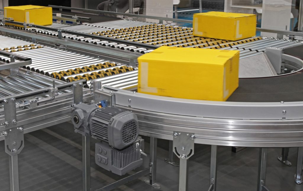 Boxes on conveyor belt