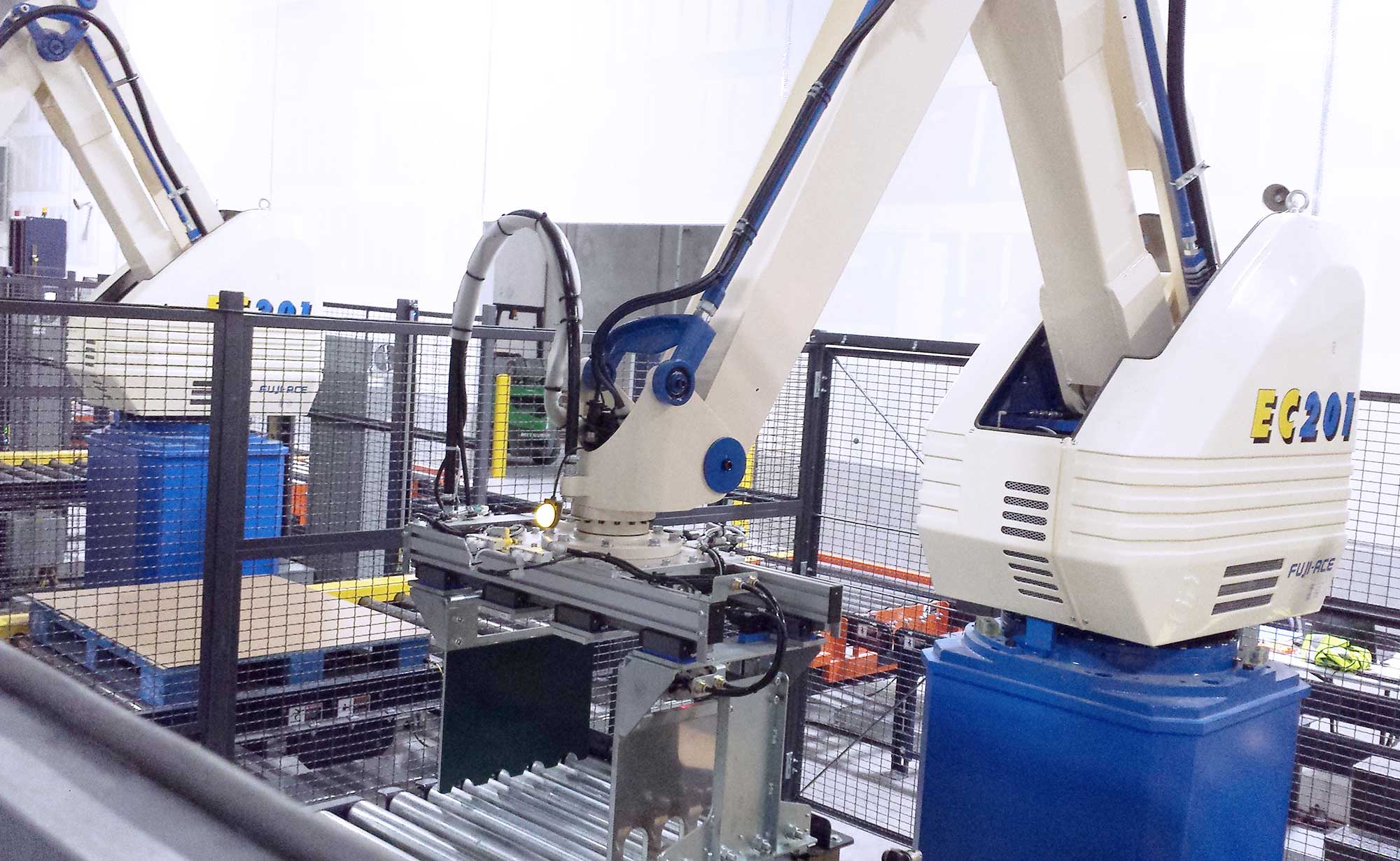 Custom Robotic Palletizer Solutions | PeakLogix